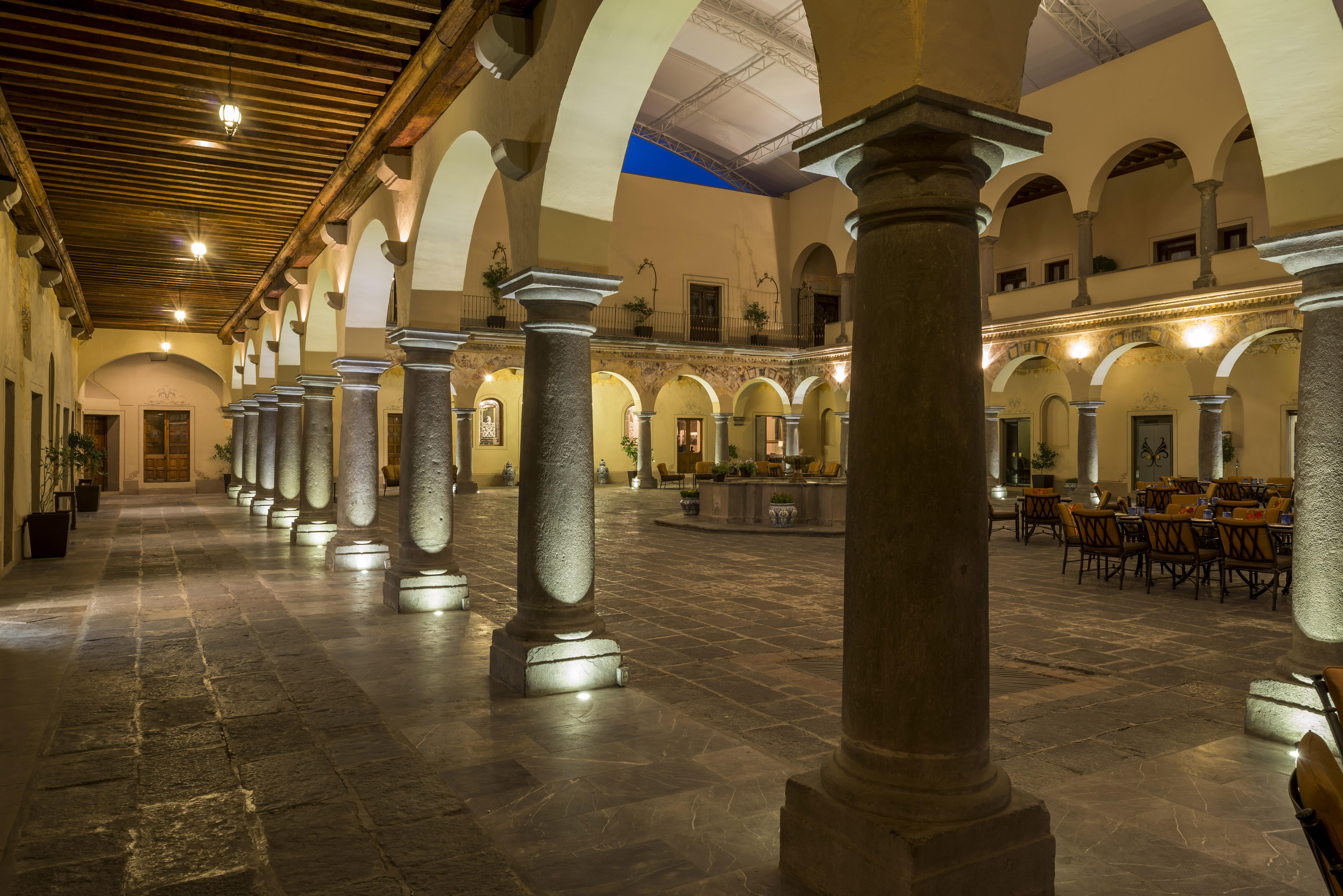 Quinta Real Puebla Otel Dış mekan fotoğraf The interior of the museum