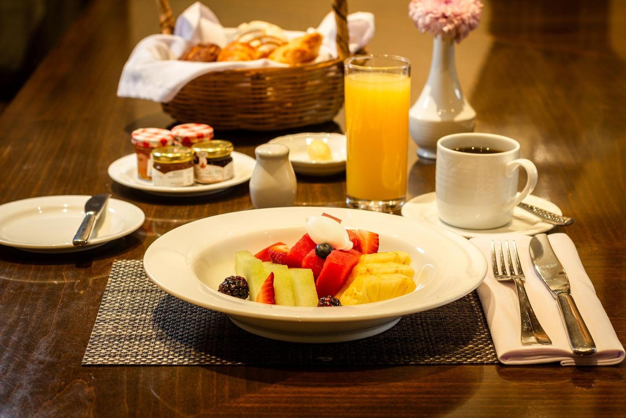 Quinta Real Puebla Otel Dış mekan fotoğraf A fruit salad
