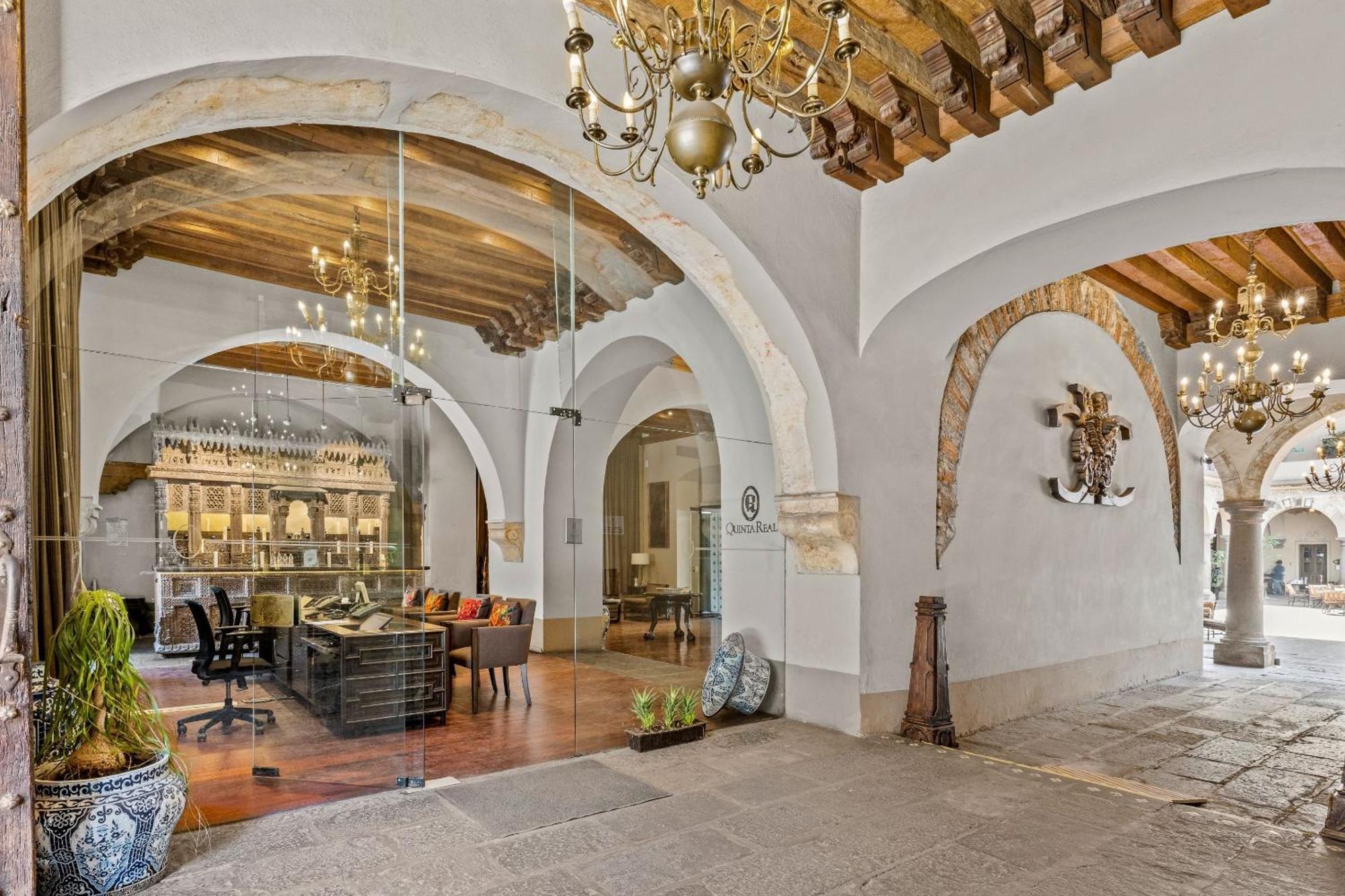 Quinta Real Puebla Otel Dış mekan fotoğraf Interior of the hotel